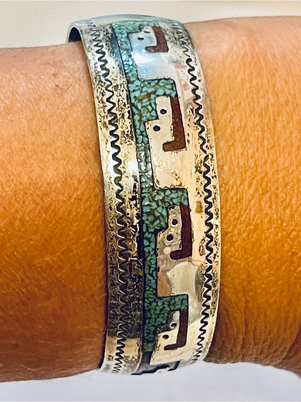 VINTAGE NAVAJO TURQUOISE & CORAL STERLING SILVER CUFF
BRACELET Sz 6.75 23G